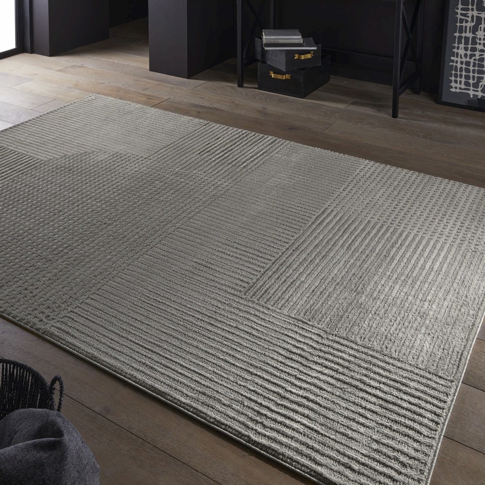 Manhattan 8120 W Rugs in Plain Geometric Grey